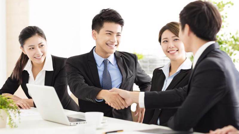 Lựa chọn đối tác tin cậy tạo nên sự hợp tác vui vẻ và việc triển khai dự án ERP nhanh chóng, hiệu quả.